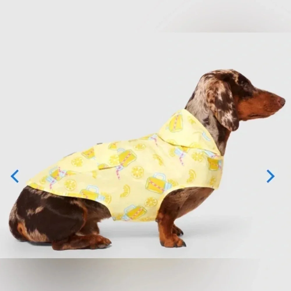 Canada Pooch Poncho Lemonade NWT